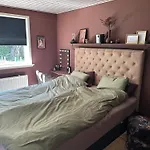 Hyggeligt Hus I Med Wellness Og Massage ハザスレウ