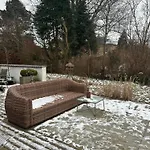 Hyggeligt Hus I Med Wellness Og Massage ハザスレウ