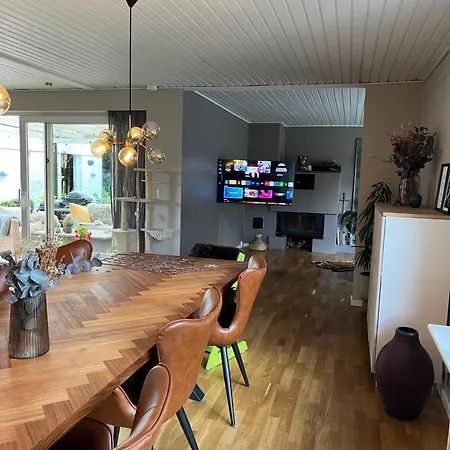 Hyggeligt Hus I Med Wellness Og Massage *