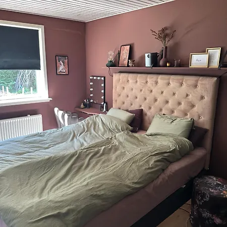 Hyggeligt Hus I Med Wellness Og Massage هادرسليف