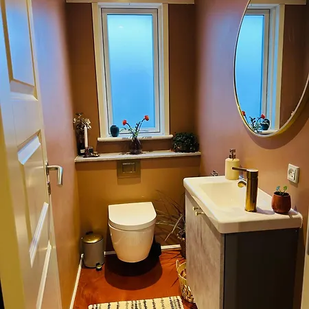 Hyggeligt Hus I Med Wellness Og Massage هادرسليف