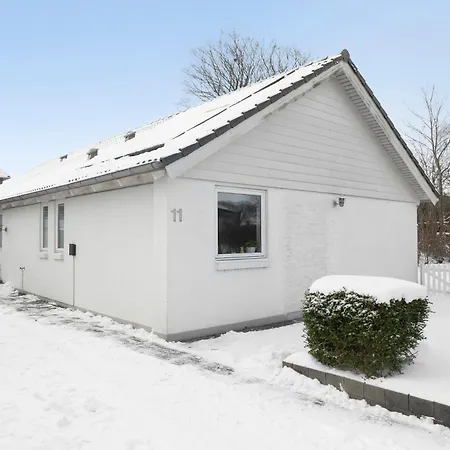 ヴィラ Hyggeligt Hus I Med Wellness Og Massage ハザスレウ